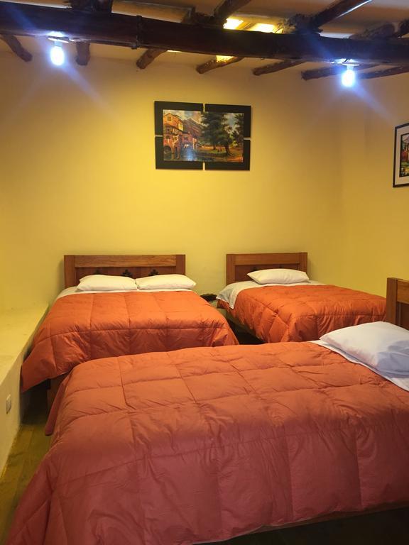 Rumi Sonqo Hostel Олантаятамбо Екстериор снимка