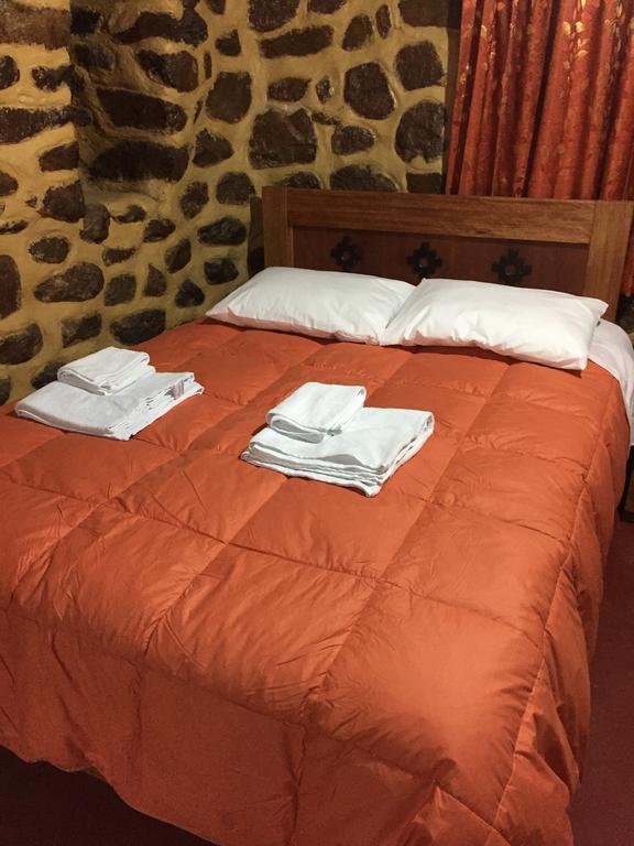Rumi Sonqo Hostel Олантаятамбо Екстериор снимка