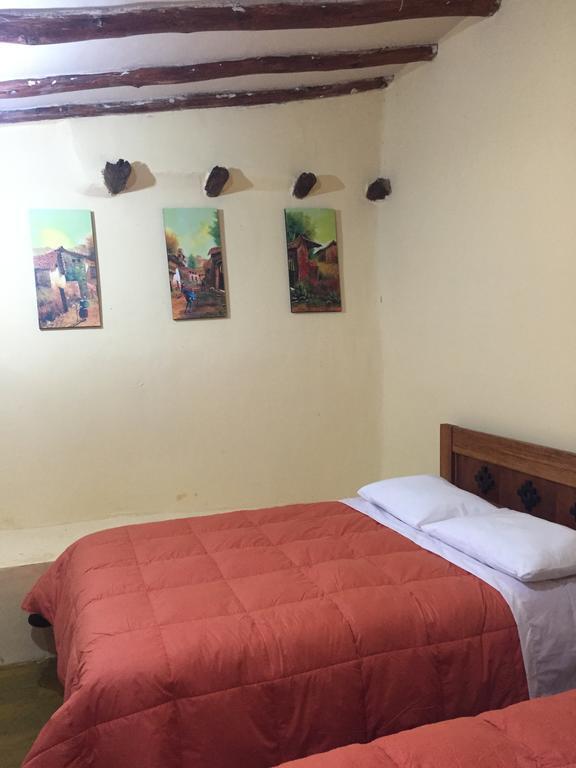 Rumi Sonqo Hostel Олантаятамбо Екстериор снимка